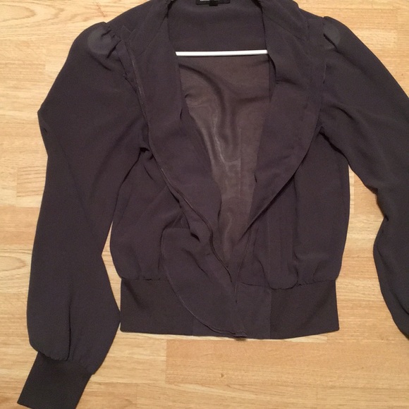 EXPRESS SHEER RUFFLE FANCY BLAZER TOP - Picture 8 of 8